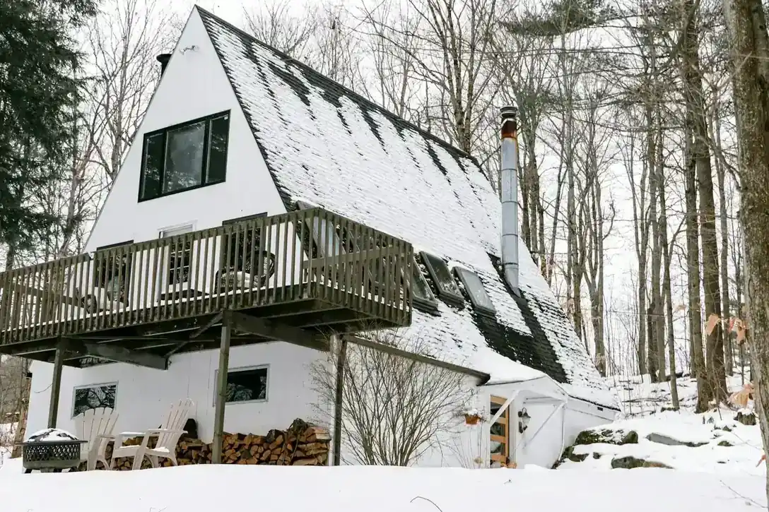 What Is a Cold-Climate Heat Pump? Complete Massachusetts Guide
