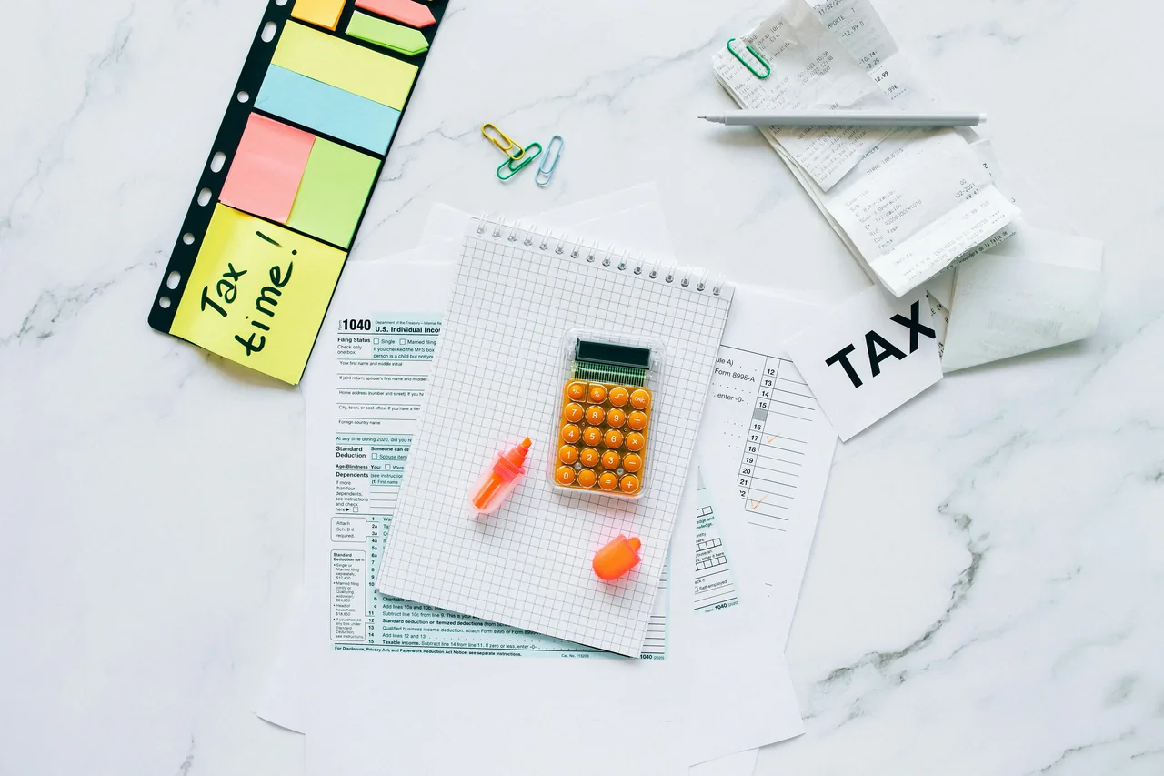 What Is the Federal IRA 25C Tax Credit? Complete Massachusetts Homeowner Guide